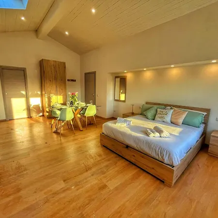 Vista Paradiso *